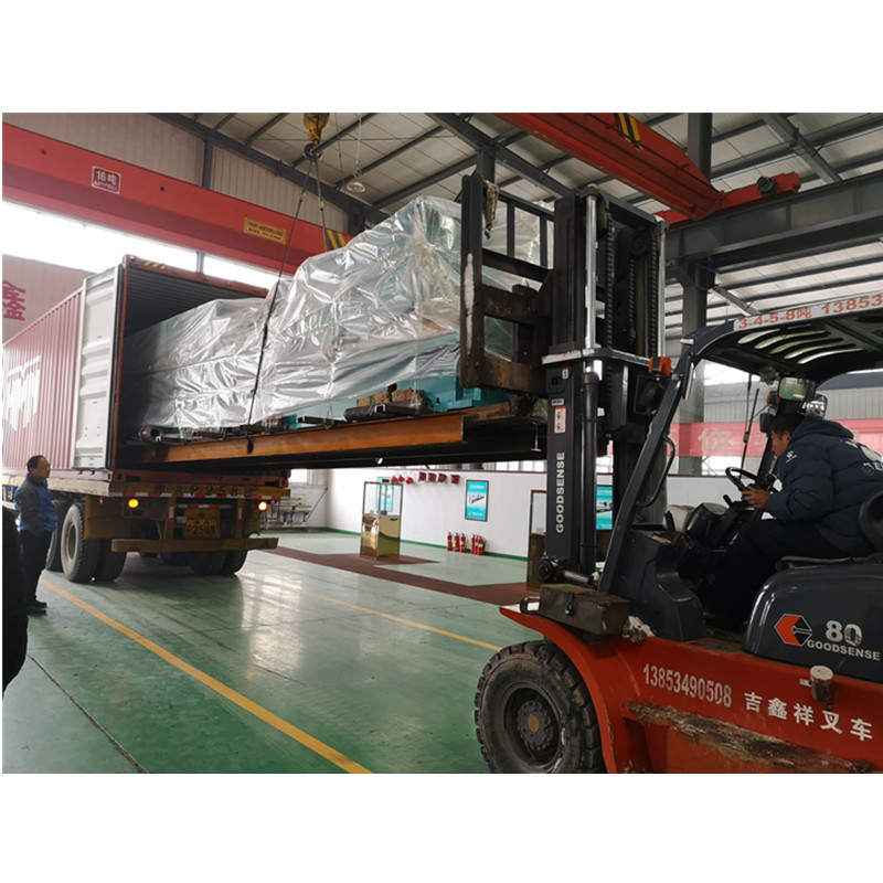 loading of deep hole machine 